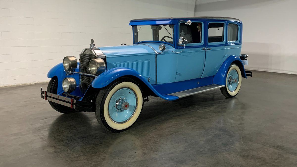 1928 Packard fature-1