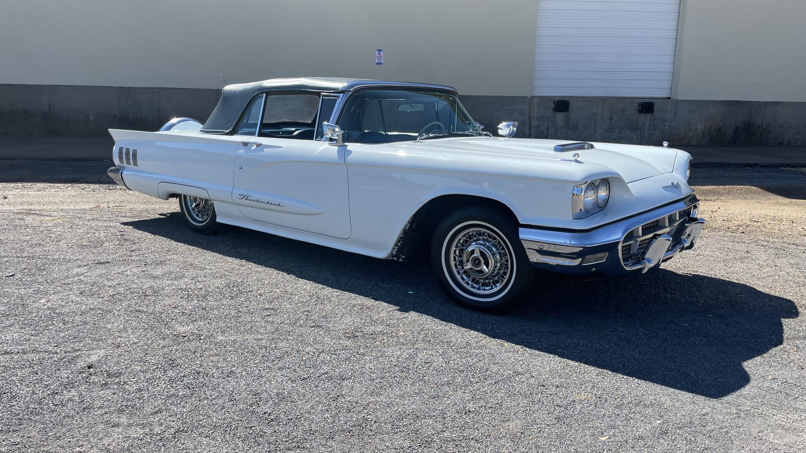 1960 Thunderbird white car