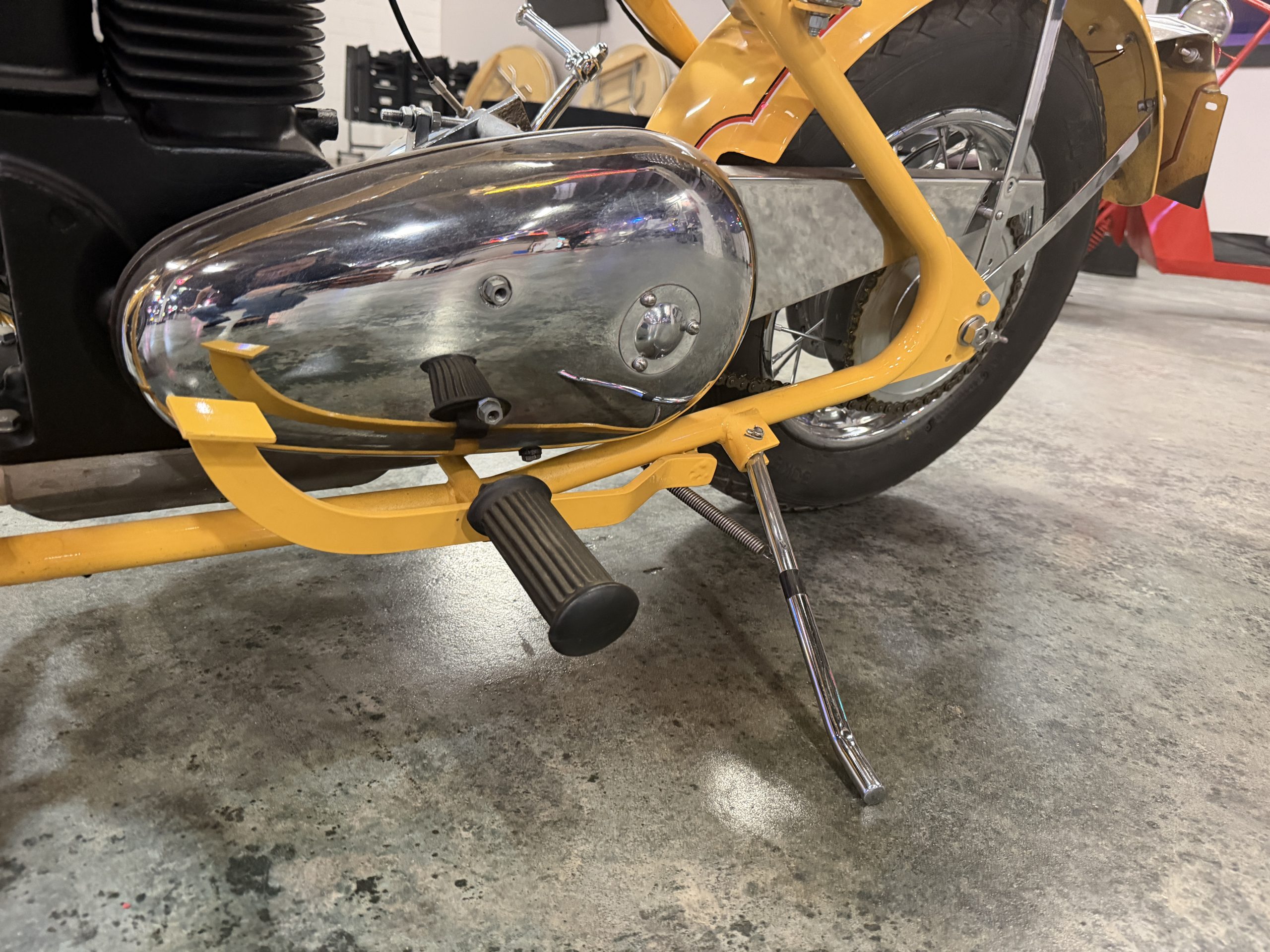 1963 Mustang Stallion Motorbike(5)